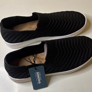 Sonoma Ladies Size 8.5 M Black Slip-On Loafers. New without Box.